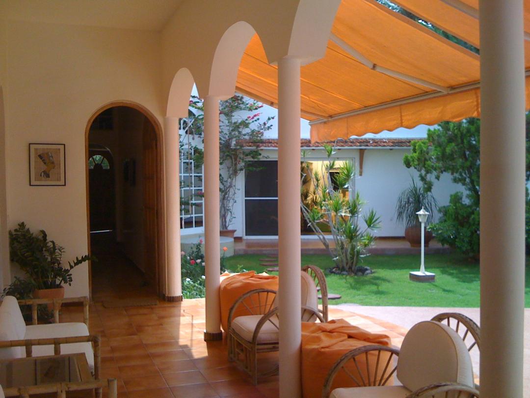 Villa 6 chambres avec terrasse avec parking à Ngor Almadies — photo 1