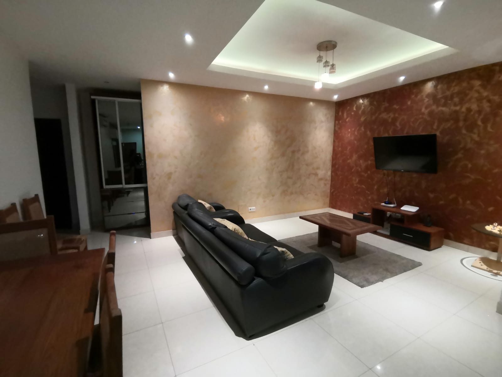 Appartement 2 chambres résidence sécurisée climatisé à Mermoz — photo 2