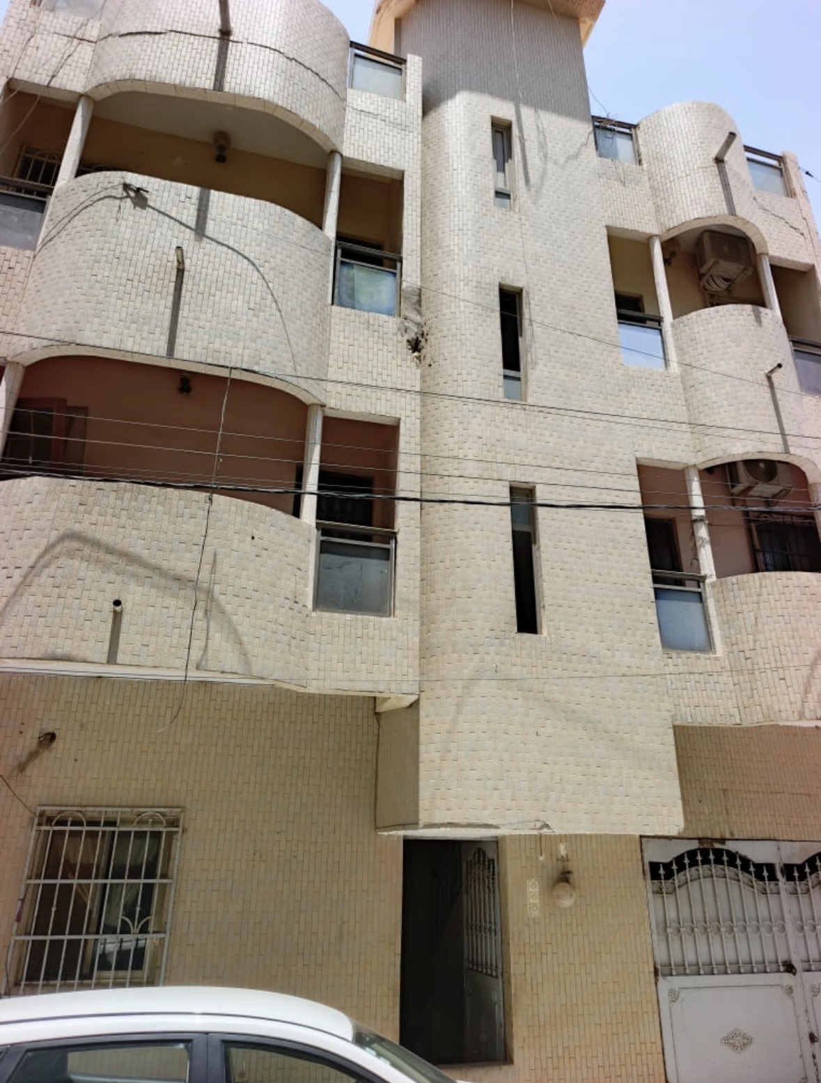 Immeuble de 3 appartements  à Ngor — photo 2